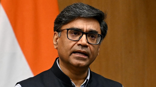 Le ministre indien des affaires étrangères Vikram Misri s'exprime lors d'une conférence de presse à New Delhi le 10 mai 2025.