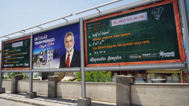KAHRAMANMARAŞ BÜYÜKŞEHİR BELEDİYESİ, LGS VE YKS ÖNCESİ ŞEHİR MERKEZİNDEKİ AÇIK HAVA REKLAM ALANLARINI SINAVLARA YÖNELİK KISA VE ÖZ BİLGİ NOTLARIYLA DONATTI