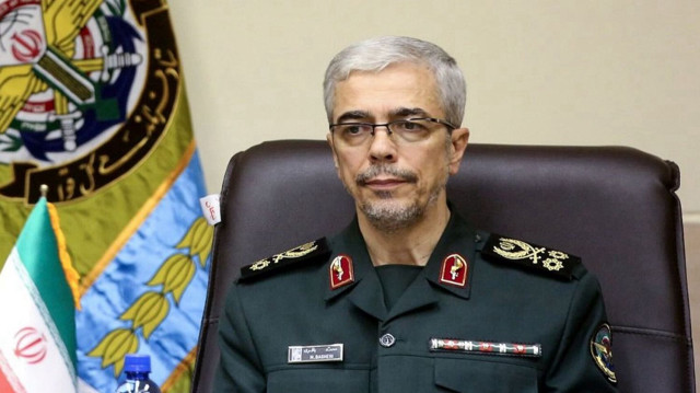 طهران تعلن مقتل رئيس هيئة الأركان محمد باقري 
