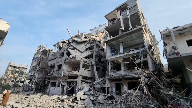 مجزرة إسرائيلية جديدة بحق المجوعين بغزة راح ضحيتها 15 فلسطينيا