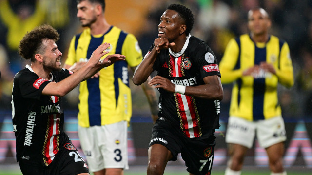 Trendyol Süper Lig'in 14. haftasında Fenerbahçe ile Gaziantep FK Ülker Stadyumu'nda karşılaştı. Gaziantep FK takımının golünü atan Chidozie David Okereke (77) sevinç yaşadı.
