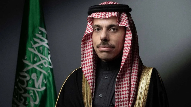 وزير الخارجية السعودي يبحث مع كالاس التطورات الإقليمية