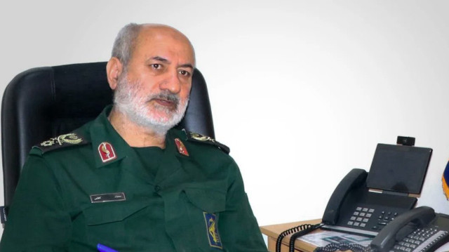 إيران.. مقتل رئيس استخبارات الحرس الثوري وجنرالين بغارات إسرائيلية