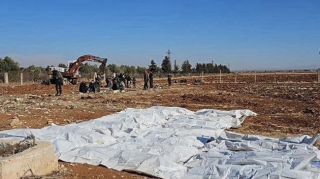 سوريا.. العثور على مقبرة جماعية لـ11 شخصا بينهم 7 أطفال