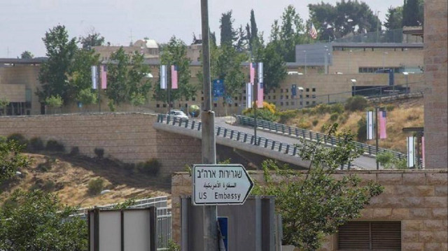 السفارة الأمريكية تعلن تنظيم رحلات إجلاء لمواطنيها من إسرائيل