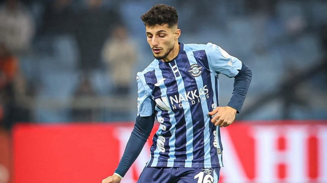 İzzet Çelik, 2024-2025 sezonunda Adana Demirspor forması ile Süper Lig'de 25 maça çıktı.