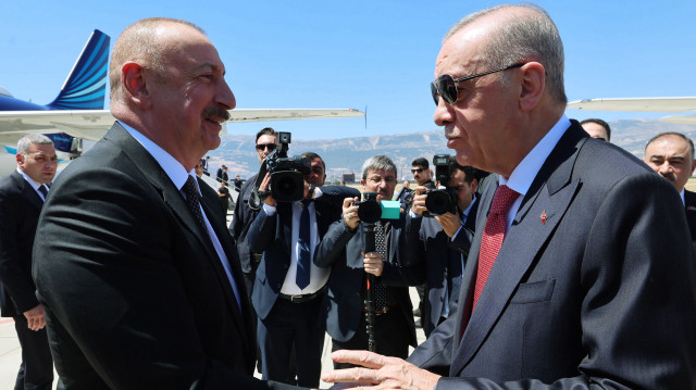 تركيا.. الرئيس أردوغان يلتقي نظيره الأذربيجاني