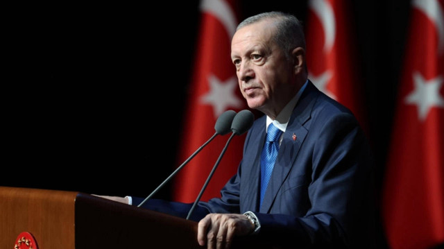 Cumhurbaşkanı Erdoğan, Azerbaycan'ın başkenti Bakü'de bu yıl 30'uncusu düzenlenen Bakü Enerji Haftası'nın açılışına mesaj gönderdi. Erdoğan'ın mesajını Enerji ve Tabii Kaynaklar Bakanı Alparslan Bayraktar okudu