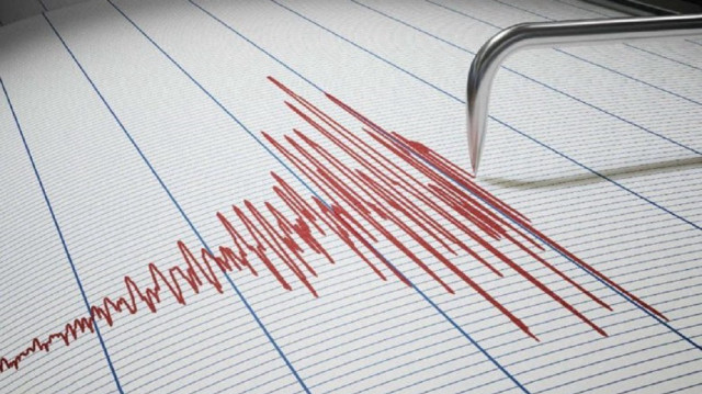 زلزال بقوة 5.5 درجات يضرب شمالي إيران
