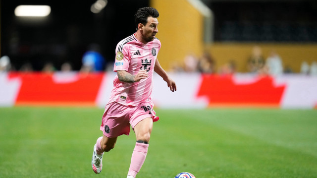 Messi'nin müthiş golü ile Inter Miami Porto'yu 2-1'le geçti