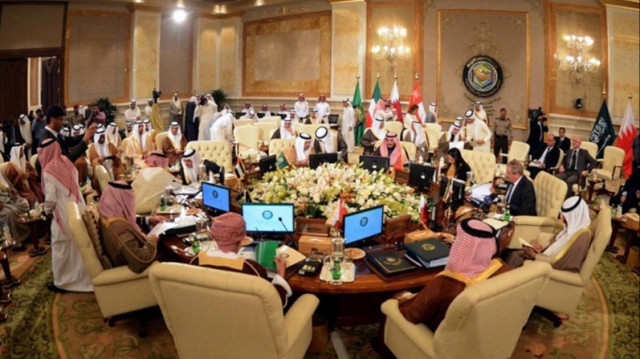 دول الخليج تبلغ قلقها للطاقة الذرية من ضرب منشآت نووية بإيران