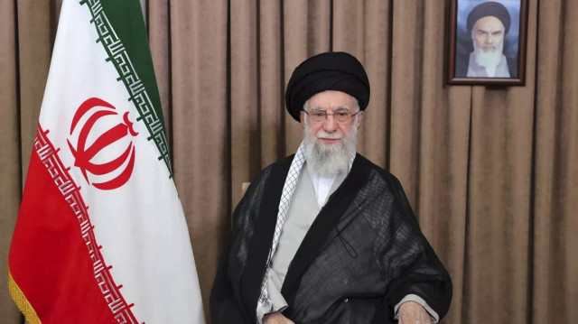 إعلام أمريكي: واشنطن أبلغت طهران عدم رغبتها في تغيير النظام بإيران