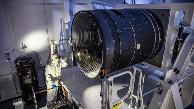 L’observatoire révolutionnaire chilien révèle plus de 2.000 astéroïdes et des millions de galaxies.