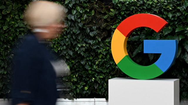 Le Royaume-Uni envisage d'imposer des obligations à Google pour ouvrir le marché de la recherche en ligne;