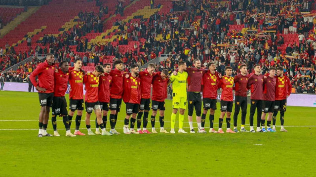 İzmir ekibi, 6 Temmuz’da Slovenya’da başlayacak kampa kadar transferleri büyük ölçüde tamamlamayı hedefliyor.