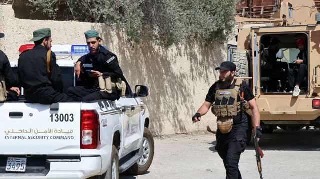 Cette image diffusée par l'agence de presse officielle arabe syrienne (SANA) le 23 juin 2025 montre une opération de sécurité à Damas.