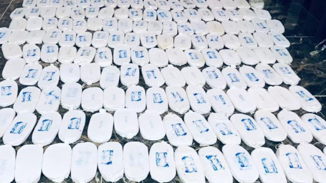 سوريا.. ضبط 13 مستودع مخدرات و320 مليون حبة كبتاغون منذ سقوط الأسد
