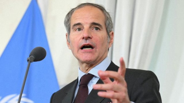 Le directeur général de l'Agence internationale de l'énergie atomique (AIEA), Rafael Grossi, fait une déclaration à son arrivée à la Chancellerie de Vienne pour une réunion de crise, le 25 juin 2025.