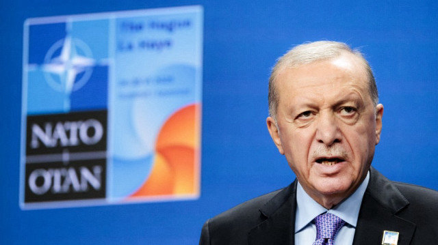 Le président turc Recep Tayyip Erdogan s'exprime lors d'une conférence de presse après le sommet de l'Organisation du traité de l'Atlantique nord (OTAN) à La Haye, le 25 juin 2025.