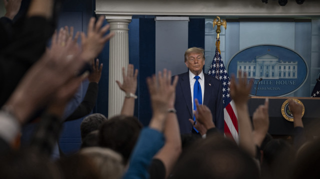 ABD Başkanı Donald Trump Kanada ile ticarete ilişkin sosyal medya hesabından açıklama yaptı.