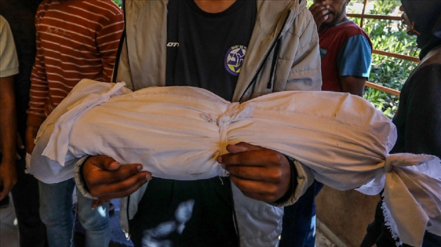 وفاة رضيعين جوعا جراء الحصار الإسرائيلي لغزة