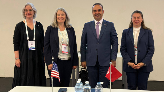 Mehmet Fatih Kacır, ministre de l'industrie et de la technologie, a organisé une réception pour les chefs de délégation des pays consultatifs du Traité sur l'Antarctique au Consulat général de Turquie à Milan, en Italie, où il se trouvait pour la 47e réunion consultative du Traité sur l'Antarctique (ATCM) organisée par l'Italie.