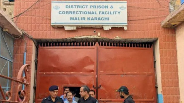 آئی جی سندھ نے بتایا کہ ’اکثر قیدی منشیات کے جرم میں جیل میں تھے‘