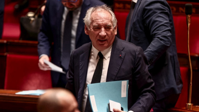 Le Premier ministre français François Bayrou réagit lors d'une séance de questions au gouvernement à l'Assemblée nationale, la chambre basse du Parlement français, à Paris, le 28 mai 2025.