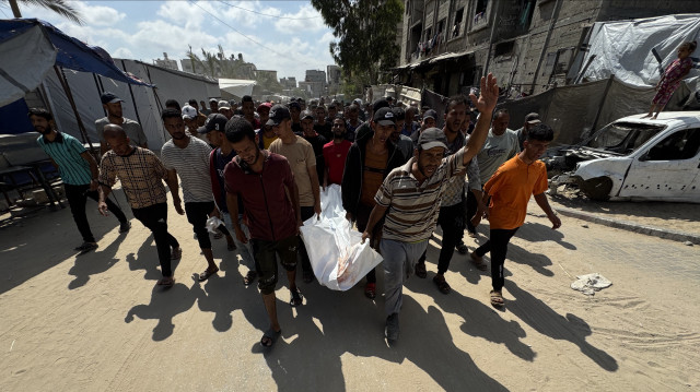 حكومة غزة: إسرائيل قتلت 102 فلسطينيا بمراكز توزيع المساعدات
