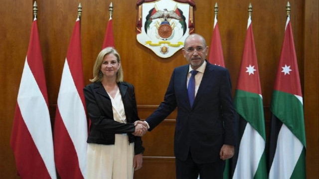 الأردن يدعو إلى وقف عدوان إسرائيل على غزة ودعم إعادة إعمار سوريا