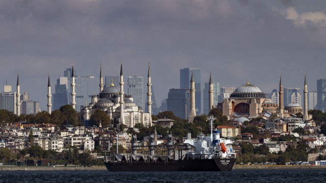 Les exportations en Türkiye progressent de 2,6 % sur un an, mais restent inférieures aux importations toujours dominées par la Chine et la Russie.