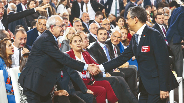 Kemal Kılıçdaroğlu - Özgür Özel