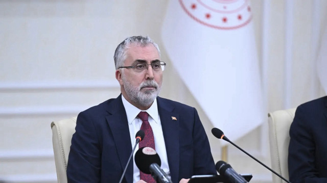 وزير العمل التركي يلتقي نظيره الصومالي في جنيف