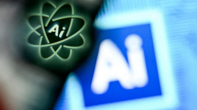 Alors que l'intelligence artificielle redéfinit le marché du travail, les syndicats aux États-Unis tentent de préserver les droits des salariés, réclament davantage de transparence et se heurtent à des obstacles politiques et économiques majeurs.
