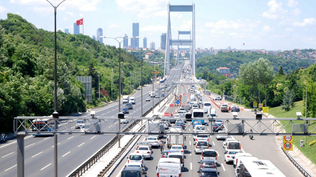 Bayramda köprü ve otoyollar ücretsiz mi? Bakan Uraloğlu'ndan açıklama