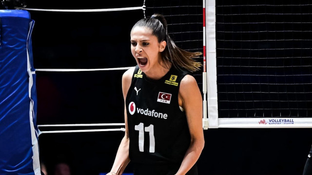 Milliler set vermeden kazandı.