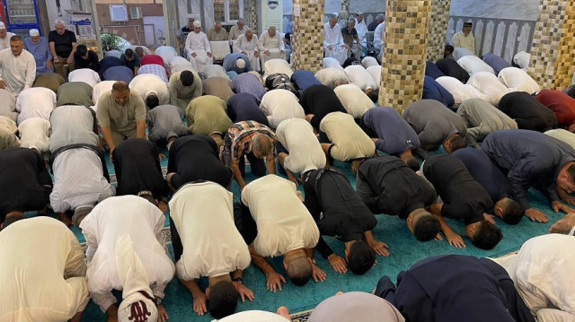 كركوك.. عراقيون يقيمون صلاة عيد الأضحى في المساجد