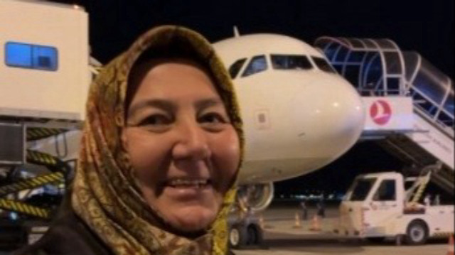 Kıbrıs gazisinin eşinin 60 yıllık kokpit hayali gerçekleşti