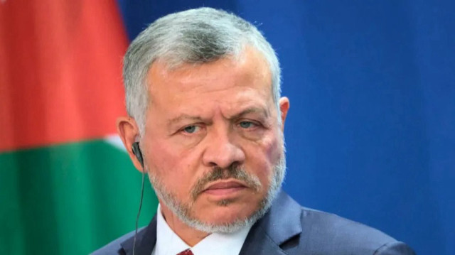 ملك الأردن يدعو لإيصال مساعدات كافية لغزة للحد من الوضع المتردي