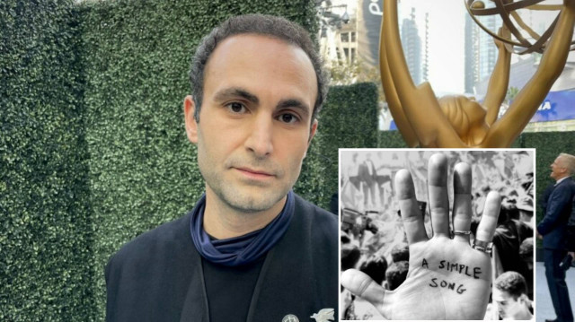 Abdalla, ilk şarkısını Filistinli çocuklara adadı.
