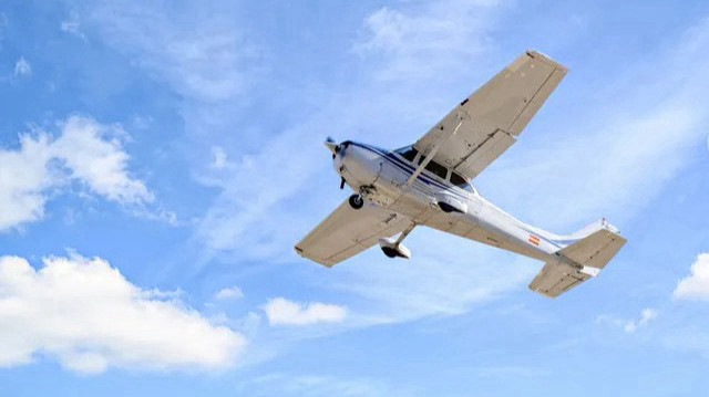 'Cessna 441' tipi uçak, Ohio eyaletindeki Youngstown-Warren Havaalanı'ndan kalktıktan dakikalar sonra düştü.