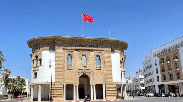 المغرب.. انخفاض بتحويلات المغتربين وارتفاع للاستثمارات الأجنبية
