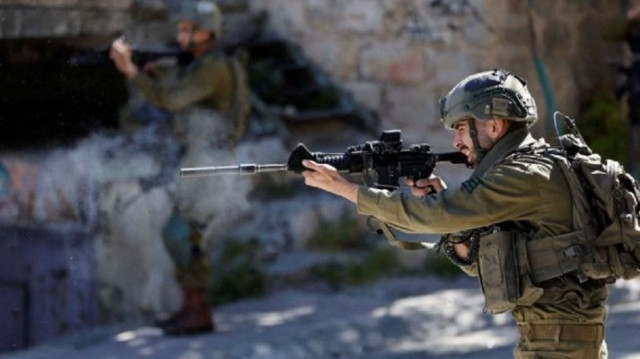 بينهما فتى.. مقتل فلسطينيين اثنين برصاص الاحتلال الإسرائيلي بالضفة