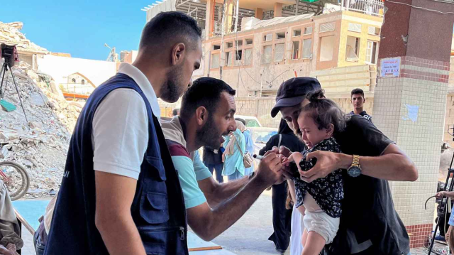 تحذير من تفشي خطير لمرض "الحمى الشوكية" في غزة