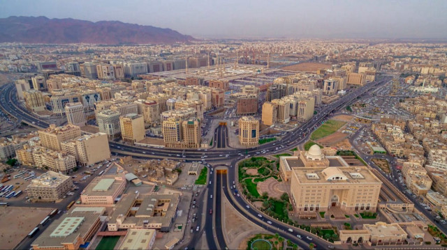تعديل قانون للسماح للأجانب بالتملك في السعودية.. يشمل مكة والمدينة