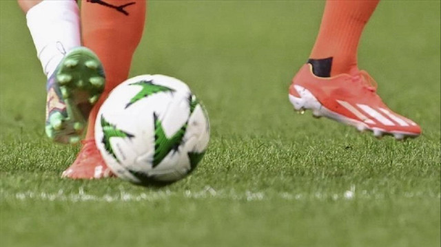باشاك شهير التركي يضم المهاجم الأوزبكي إلدور شومورودوف