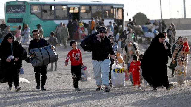 إيران: ترحيل 772 ألف لاجئ أفغاني خلال نحو 4 أشهر