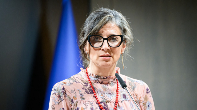 Francesca Albanese, rapporteur spécial des Nations Unies sur la situation des droits de l'homme dans les territoires palestiniens, fait une déclaration après avoir rencontré le groupe d'amitié avec la Palestine du Parlement slovène, à Ljubljana, le 10 juillet 2025. Le 9 juillet, le secrétaire d'État américain a annoncé que Washington sanctionnait Mme Albanese à la suite de ses critiques de la politique de Washington à l'égard de Gaza.