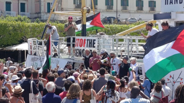 Судно с гуманитарной помощью "Хандала" направляется в Газу. | Фото: Freedom Flotilla Coalition