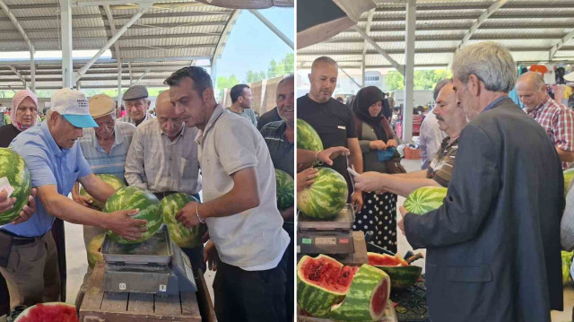 Karpuz tezgahı vatandaşın adeta akınına uğradı.